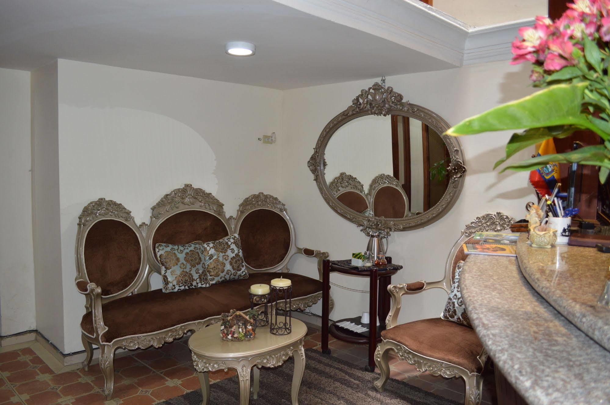 Rio Hotel Riobamba Extérieur photo