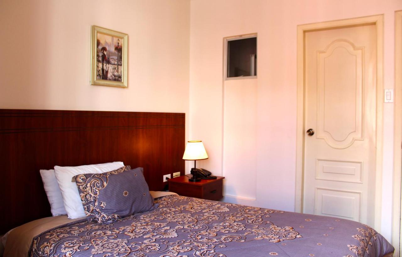 Rio Hotel Riobamba Extérieur photo