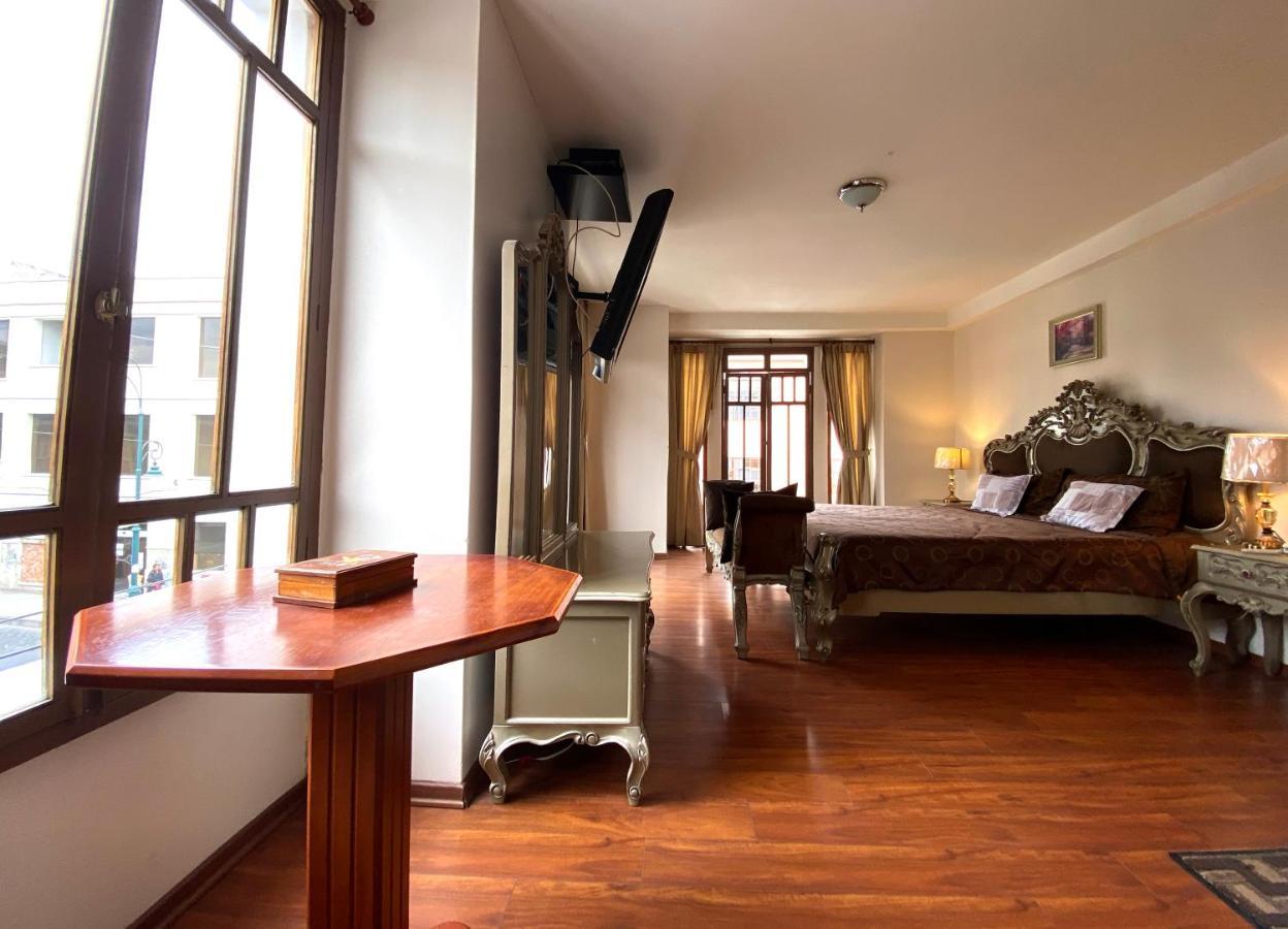Rio Hotel Riobamba Extérieur photo