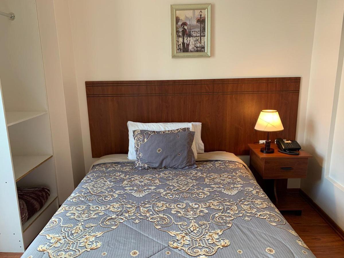 Rio Hotel Riobamba Extérieur photo